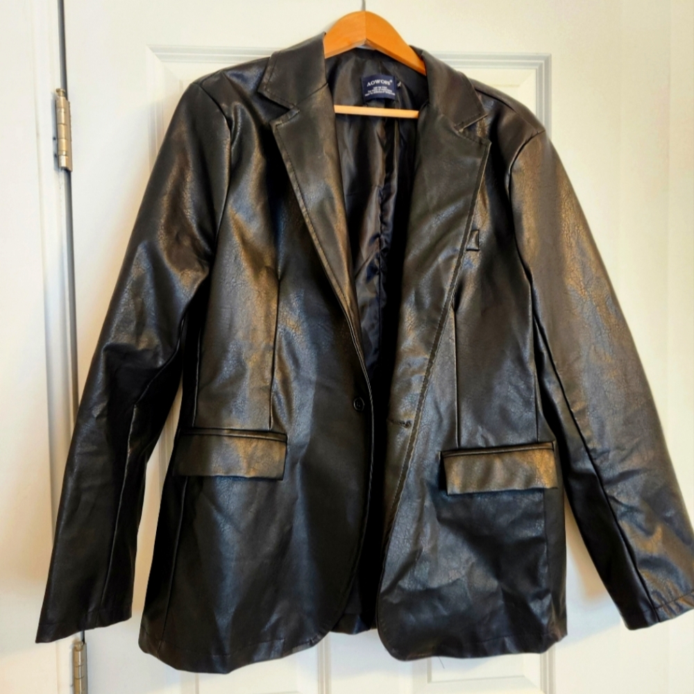 Black Leather Trench Coat with Classic Style
